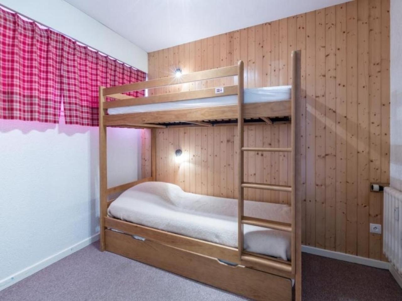 Apartment 2 Pieces 4 Pers, Proximite Commerces, Garage Et Ascenseur - Fr-1-304-12 *
